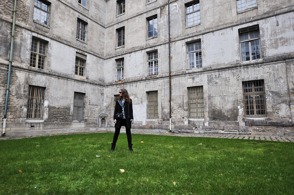 The Wild Parisian aux invalides