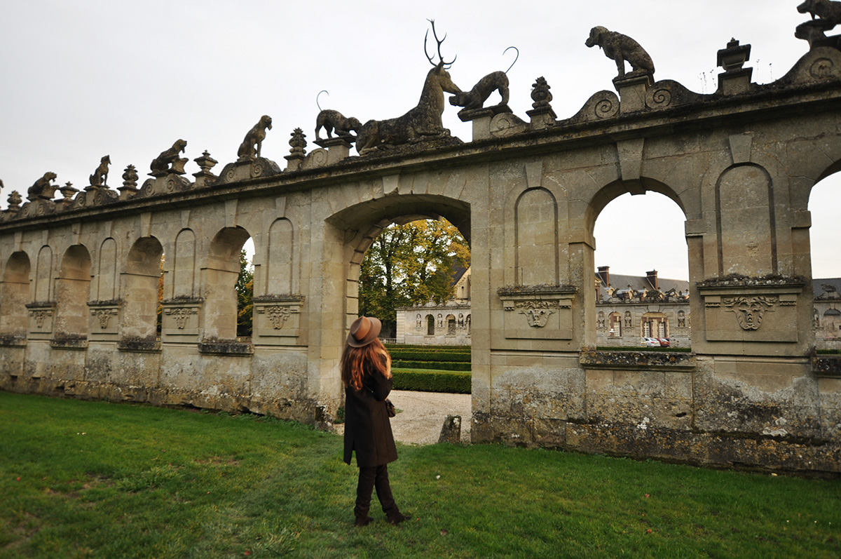 The Wild Parisian château de Raray