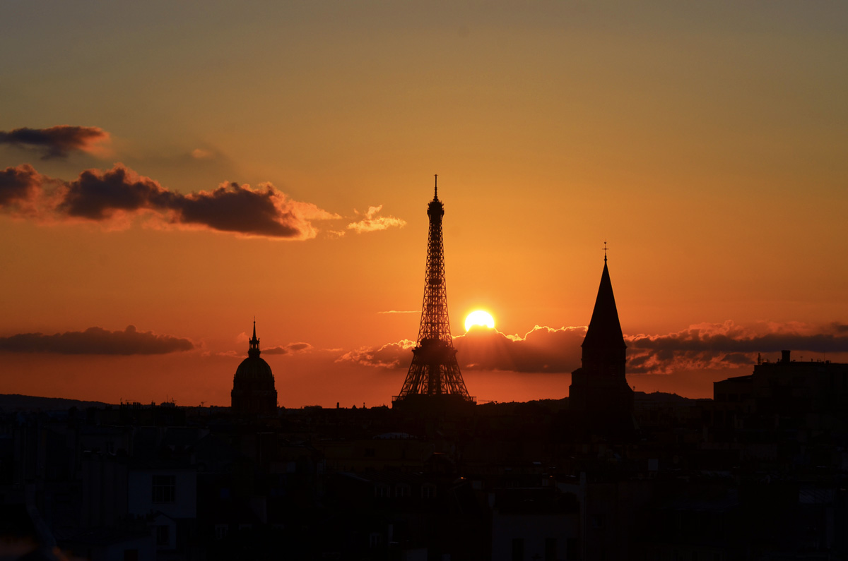 The Wild Parisian_43up on the roof