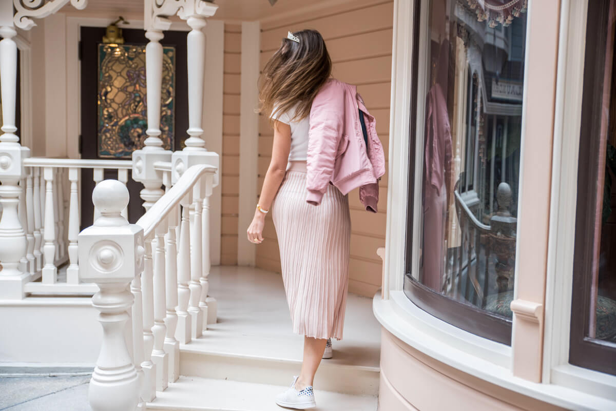 the_wild_parisian_bomber_rose