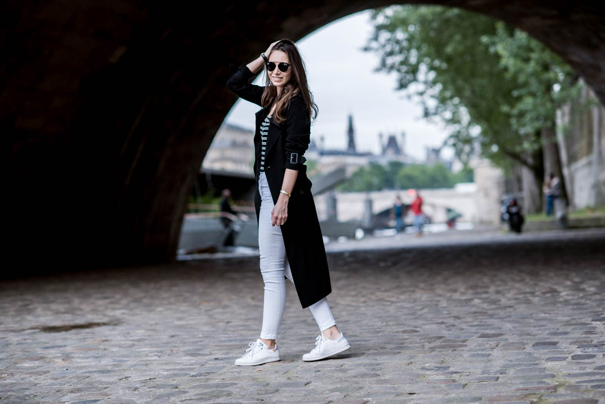 the_wild_parisian_black&white