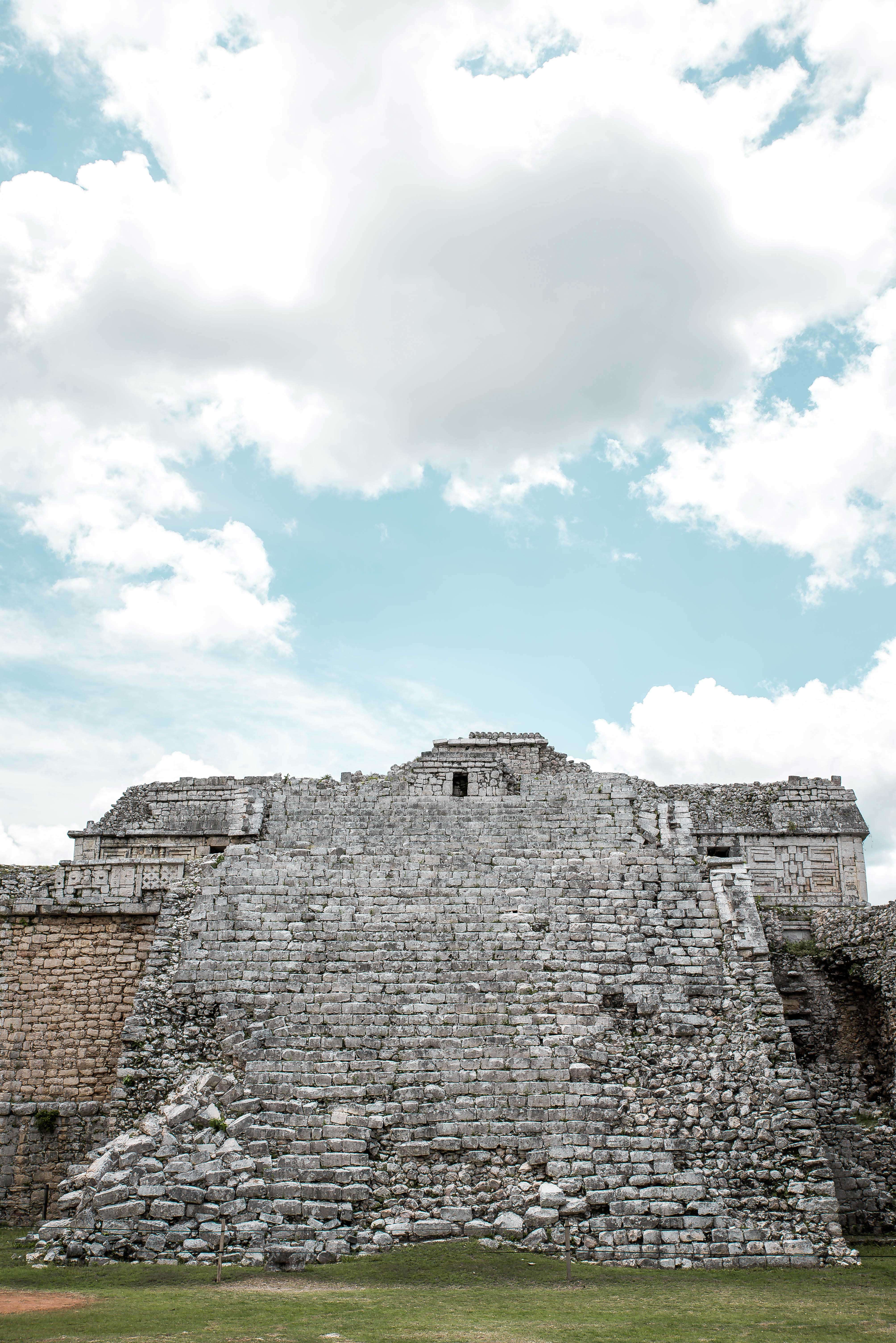 The Wild Parisian à Chichen Itza