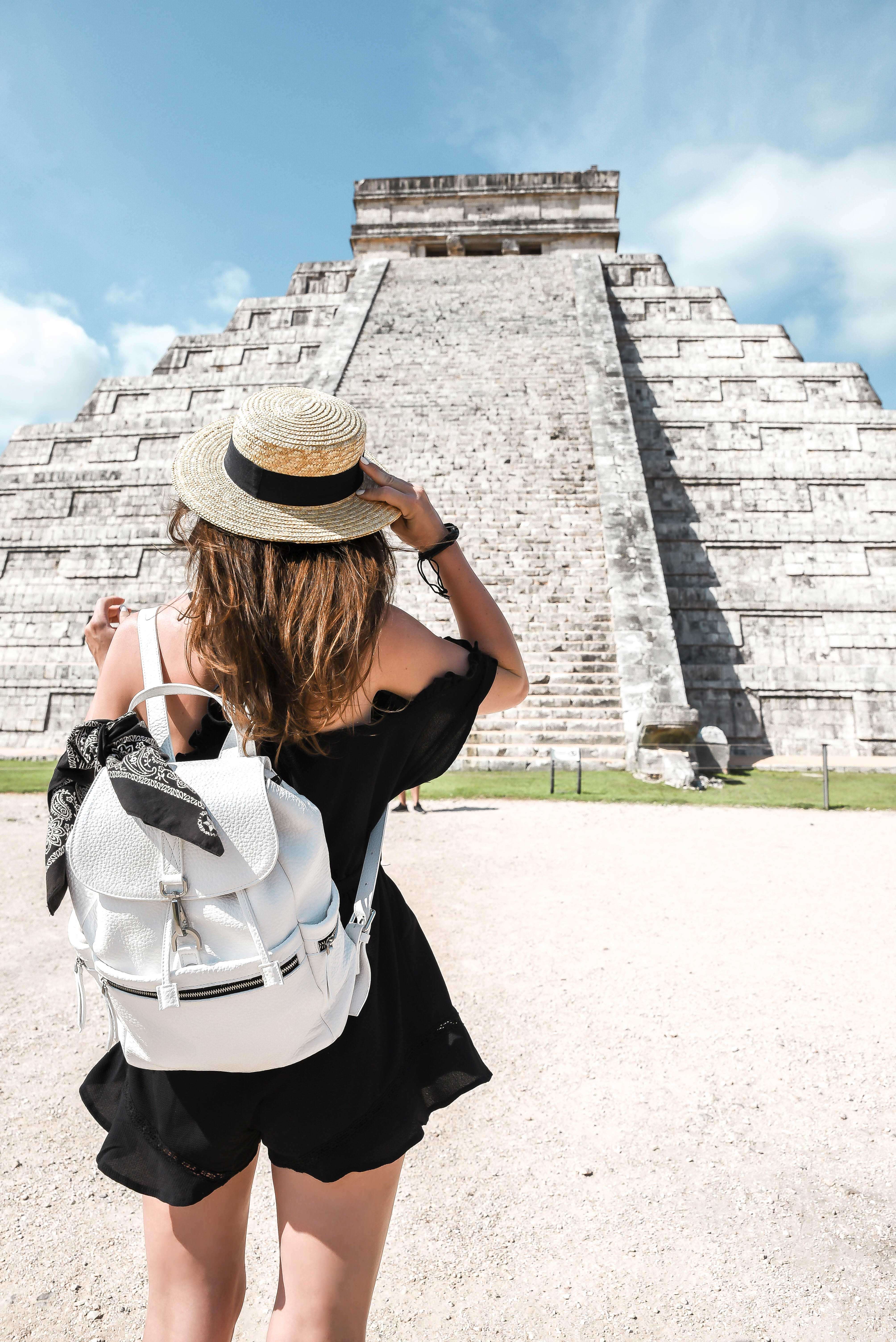 The Wild Parisian à Chichen Itza