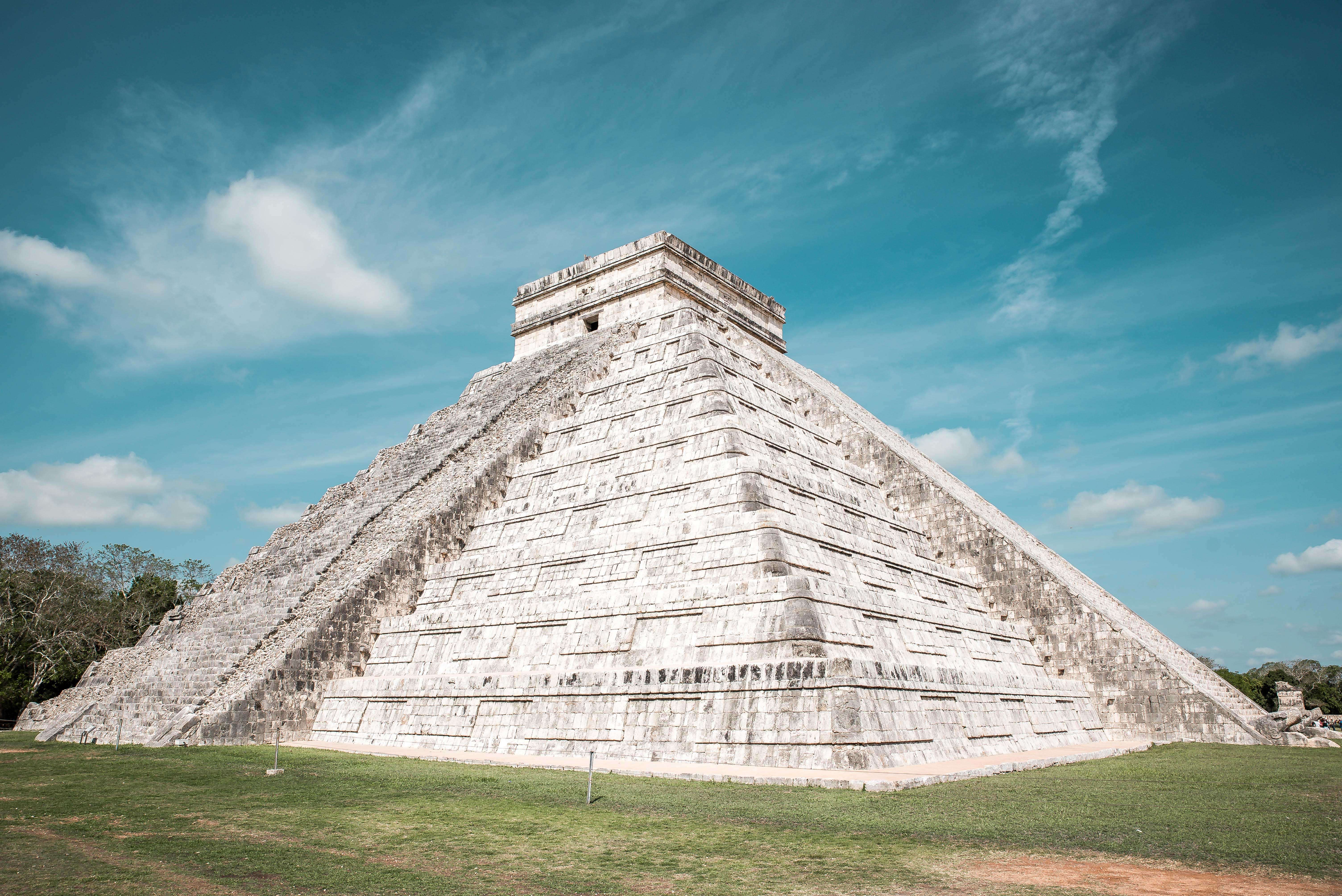 The Wild Parisian à Chichen Itza